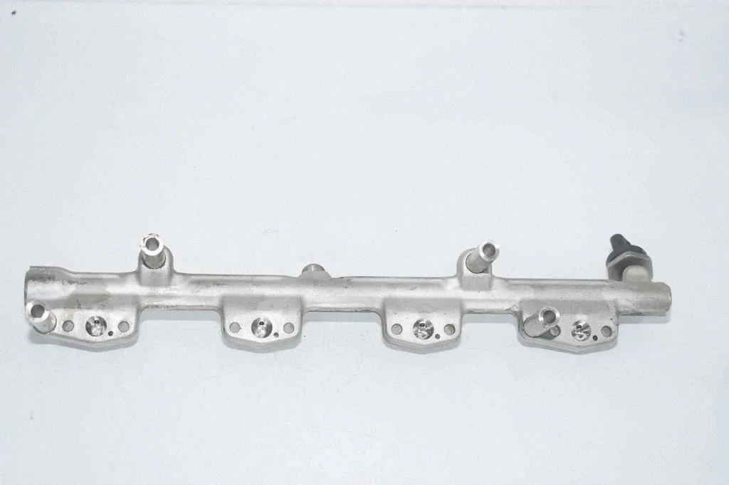 Fuel main line pipe – BMW 5 Series G30 G31 G38 (2016-)