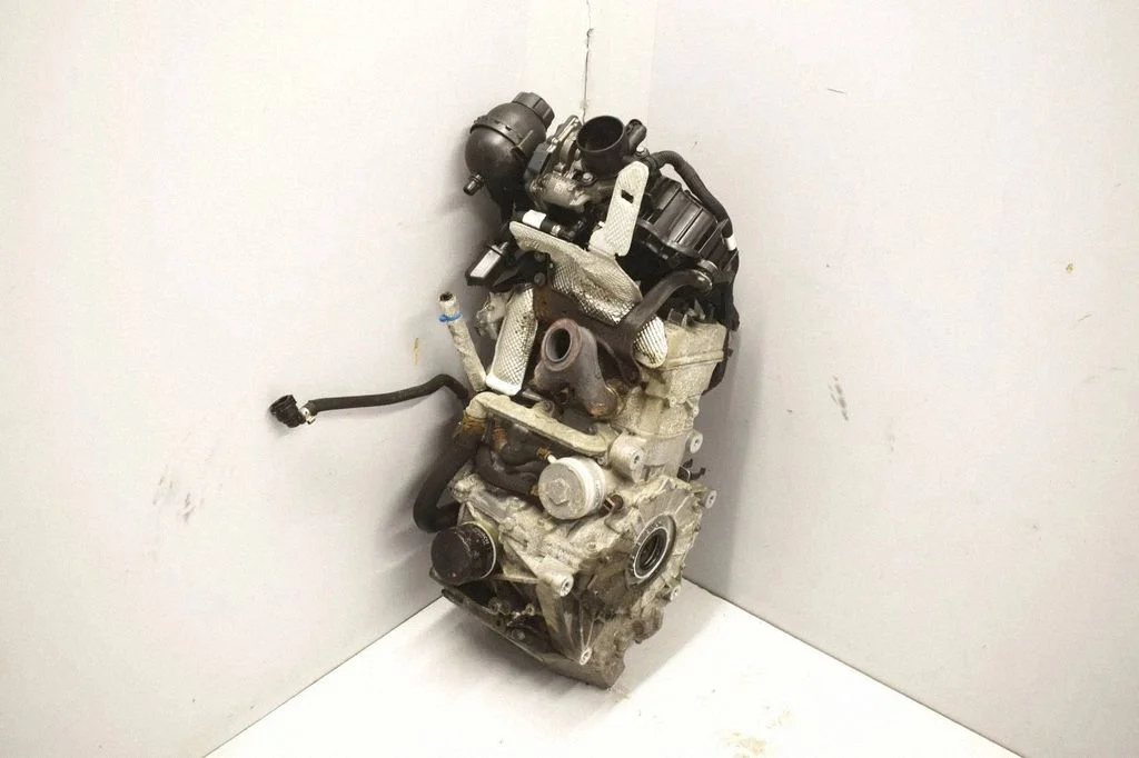 Engine 8528883