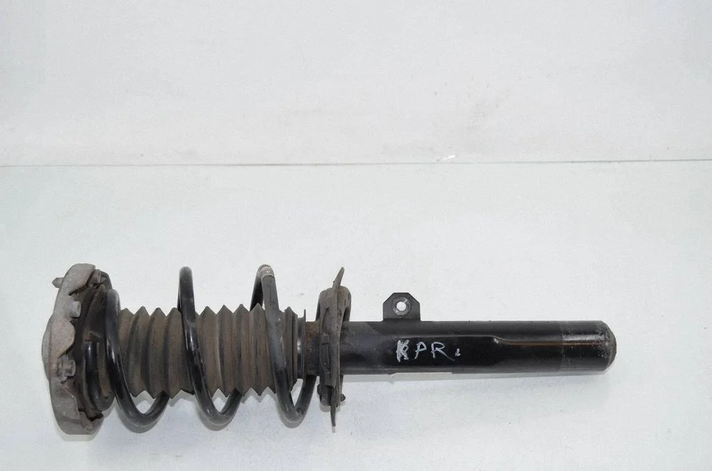 Front shock absorber/damper 6887333