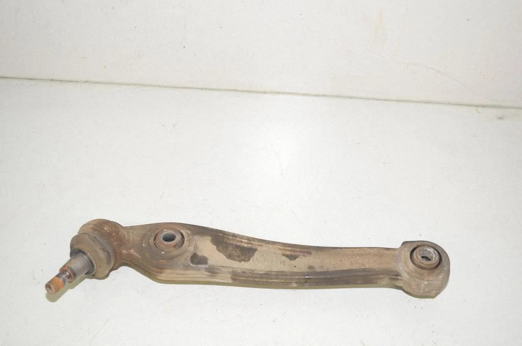 Front lower control arm/wishbone 2413486