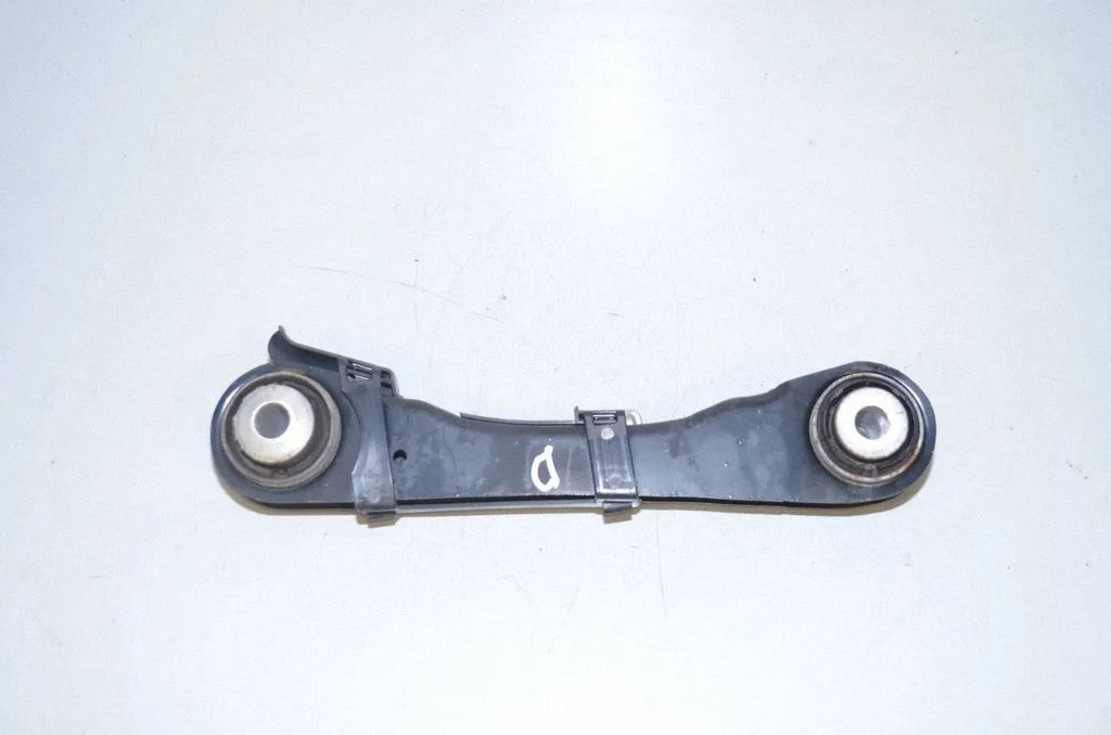 Tagumine ülemine õõtshoob 6867538