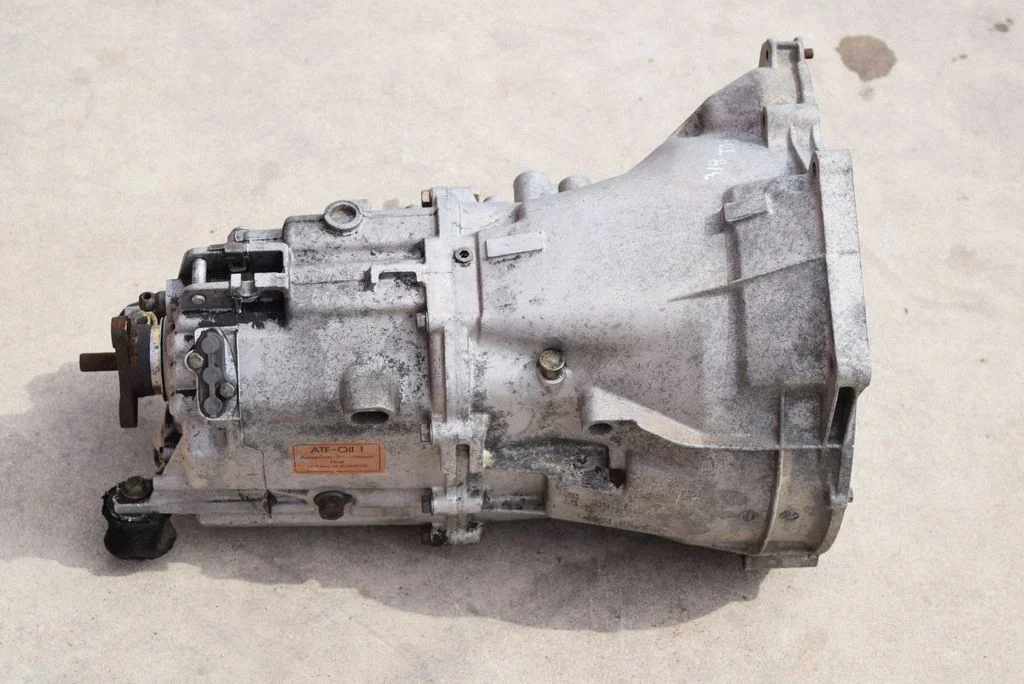 Mechaninė 5 pavarų dėžė