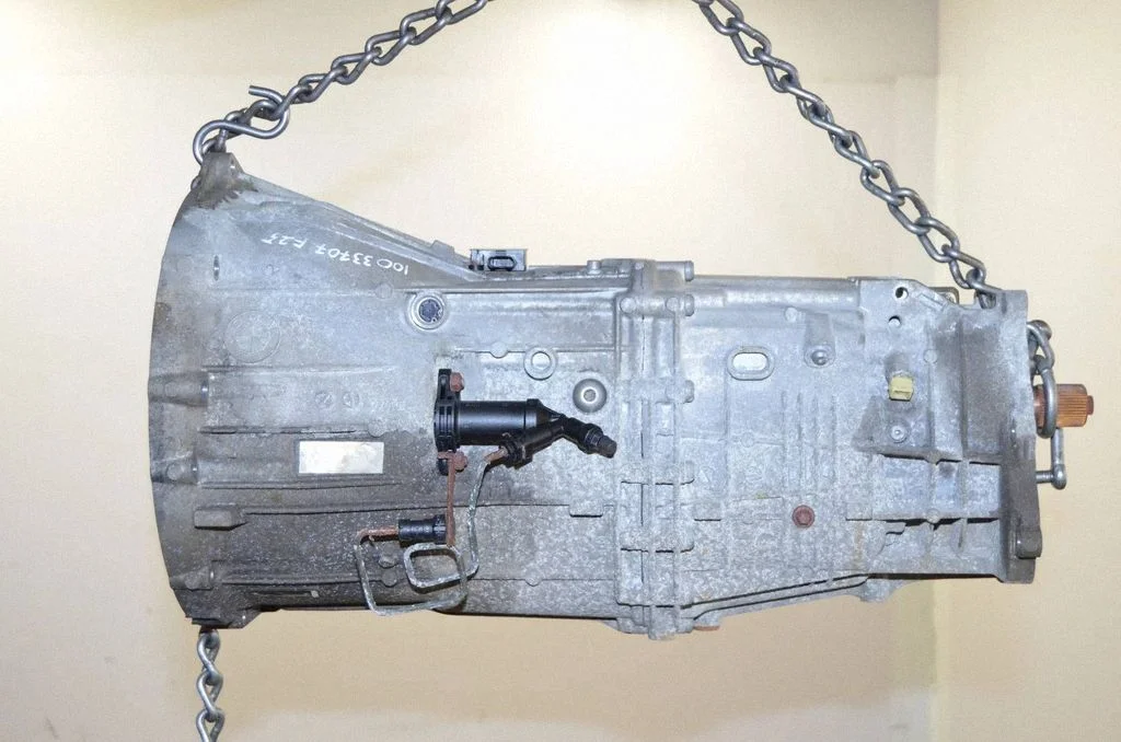 Mechaninė 6 pavarų dėžė