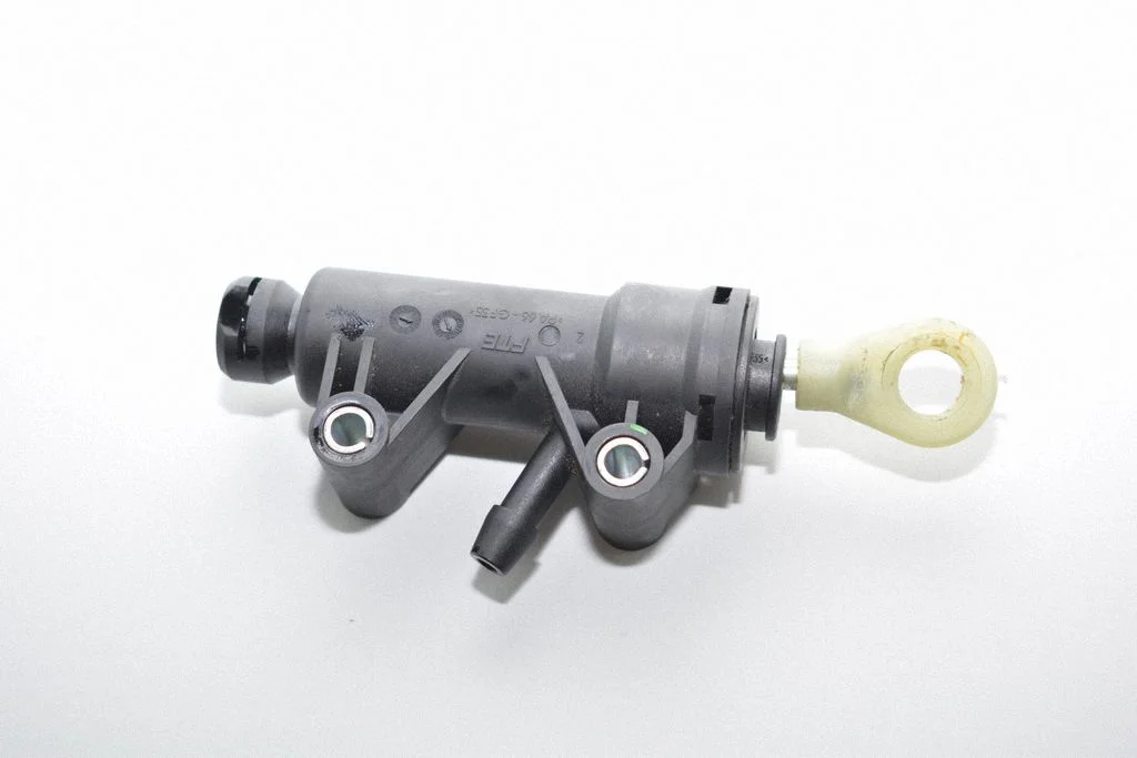 Pompa sprzęgła 6773670 – BMW Seria 1 E81 E87 (2004-2011)
