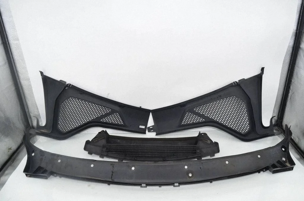 Wiper trim 7292396