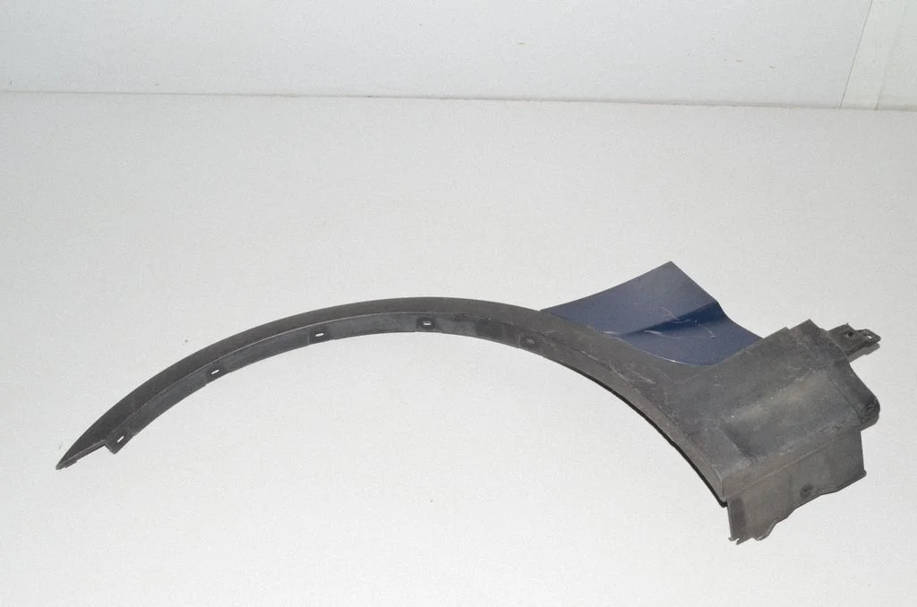 Front arch trim – BMW X3 E83 (2003-2010)