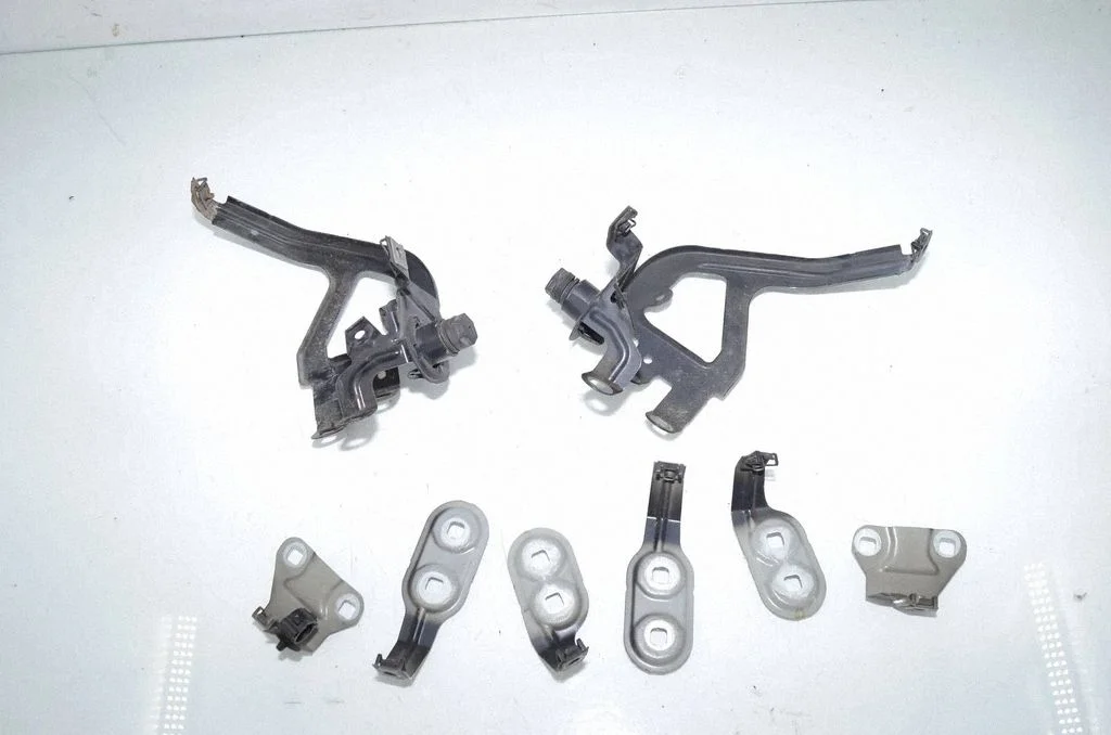 Fender mounting bracket – BMW 5 Series F10 F11 (2009-2016)