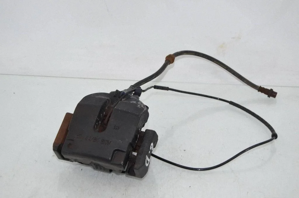 Rear brake caliper 6776790