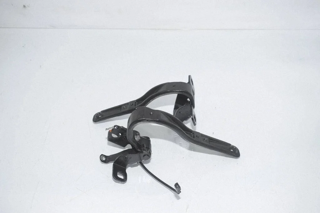 Tailgate/trunk/boot hinge 7296773