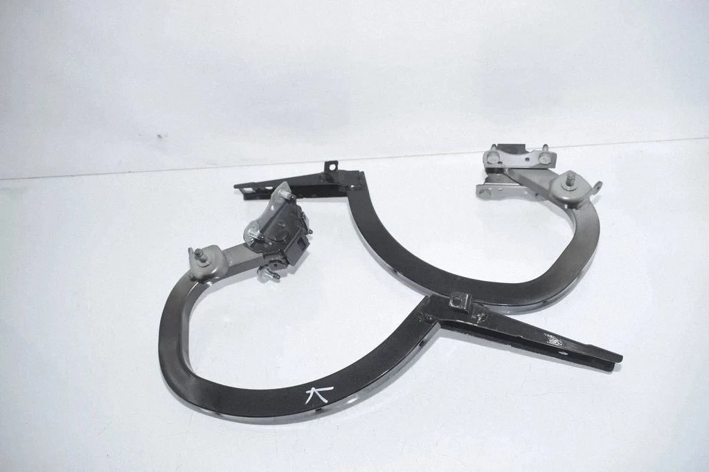 Tailgate/trunk/boot hinge 7366398