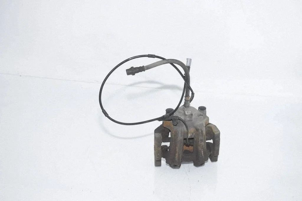Rear brake caliper 6850974