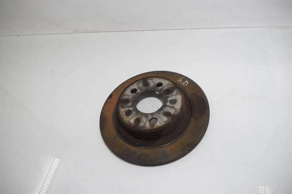 Tagumine piduriketas 6799367