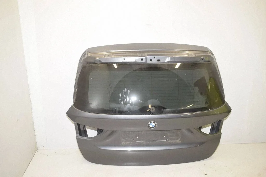Tailgate/trunk/boot lid