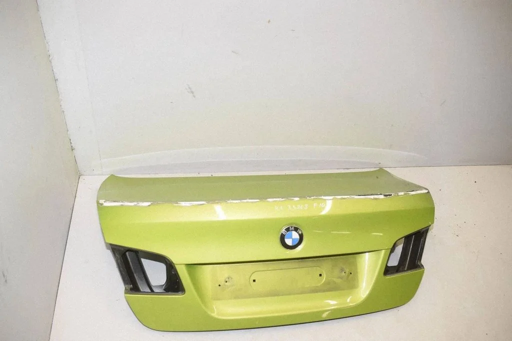 Tailgate/trunk/boot lid