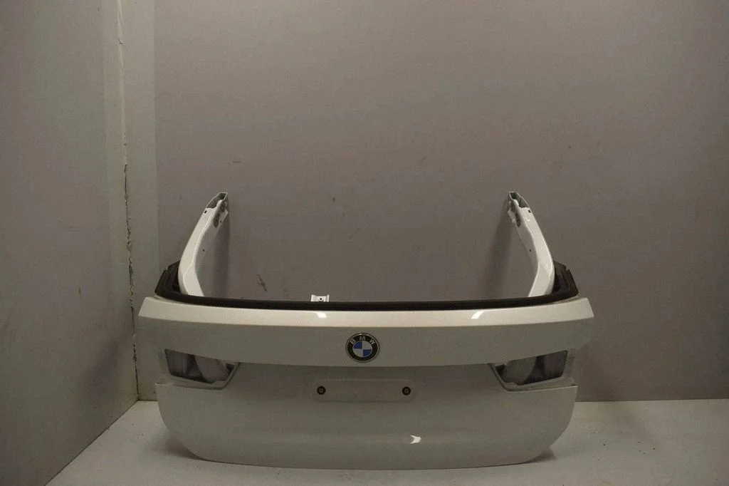 Tailgate/trunk/boot lid