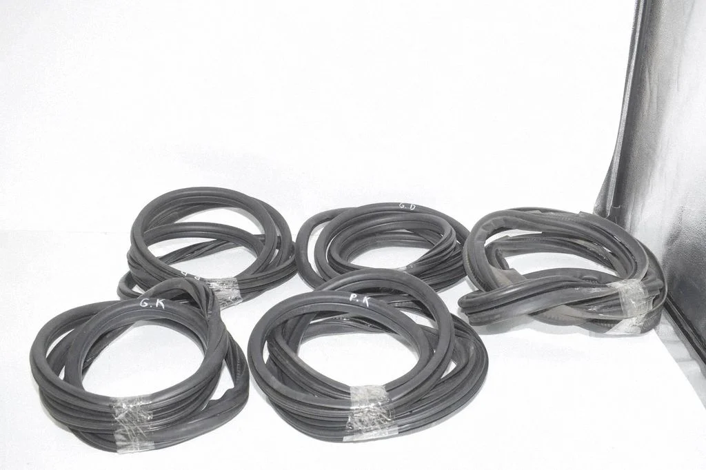 Loading door rubber seal (on body) – BMW X1 F48 F49 (2015-2022)