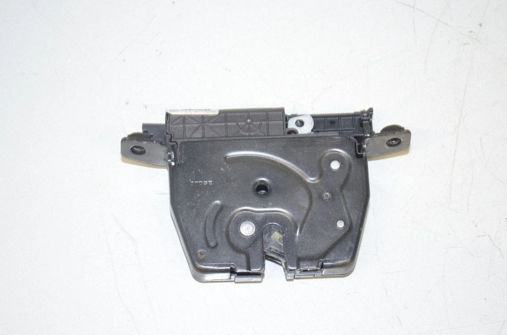 Tailgate/trunk/boot lock/catch/latch 7200511
