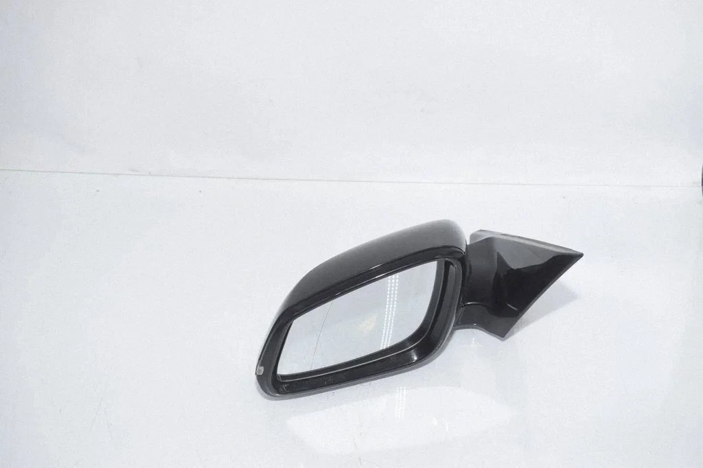 Esiukse elektriline välispeegel – BMW 4-seeria F32 F33 (2013-2020)