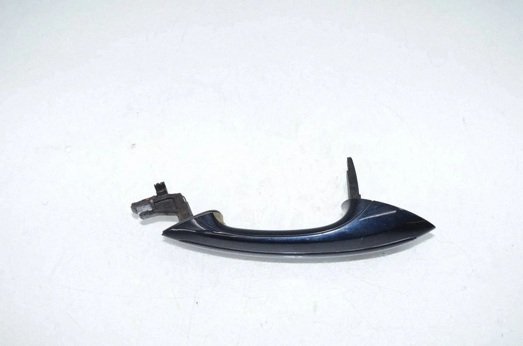 Rear door exterior handle 7249977