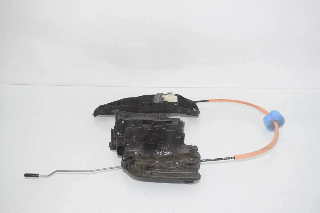 Rear door lock 7477689