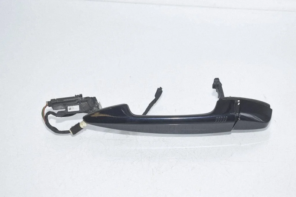 Rear door exterior handle 7433843