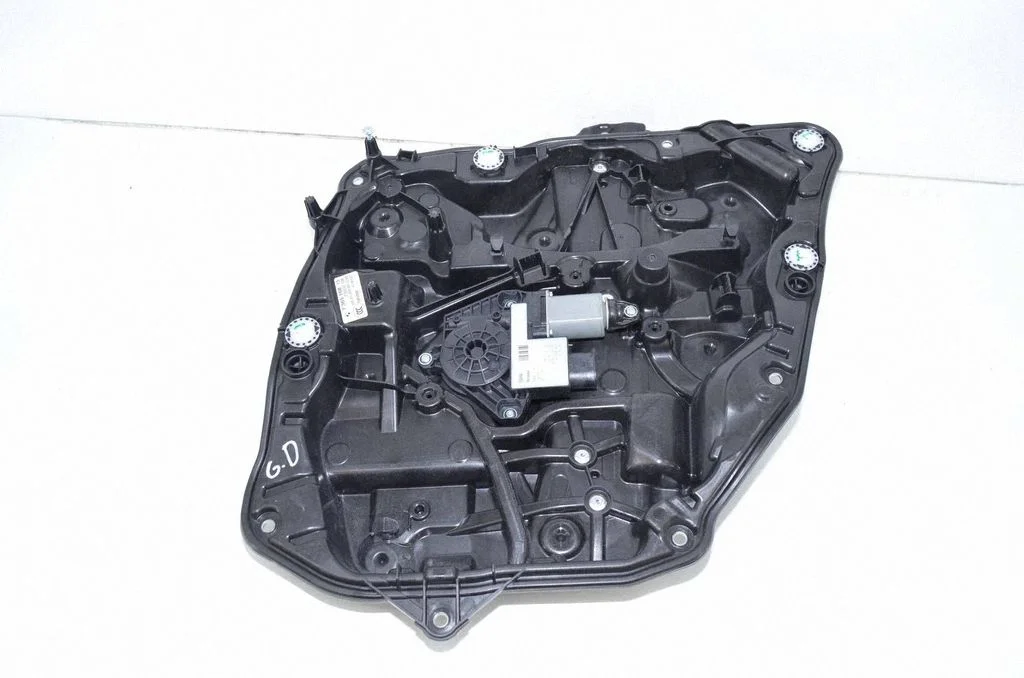 Rear door window regulator with motor 7365168