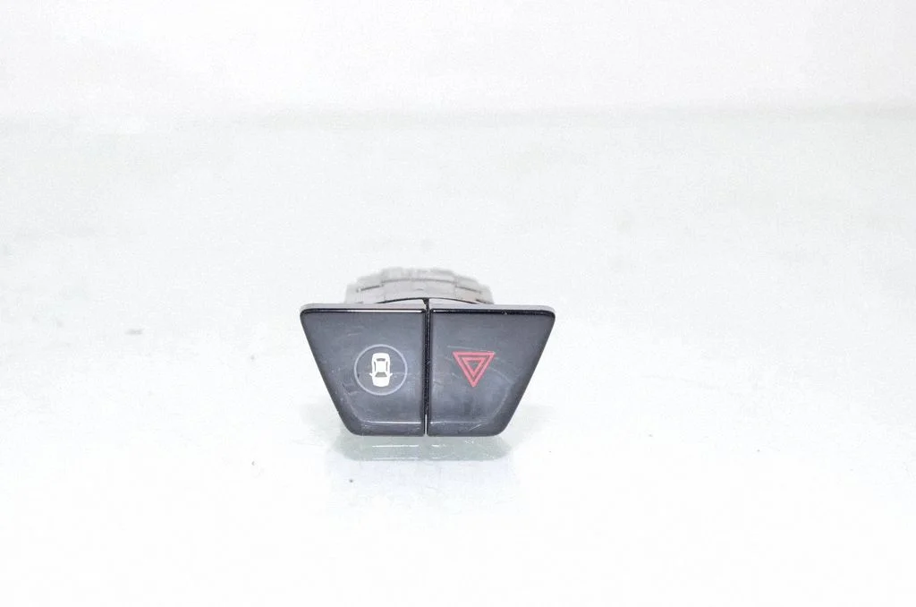 Hazard light switch 6993047