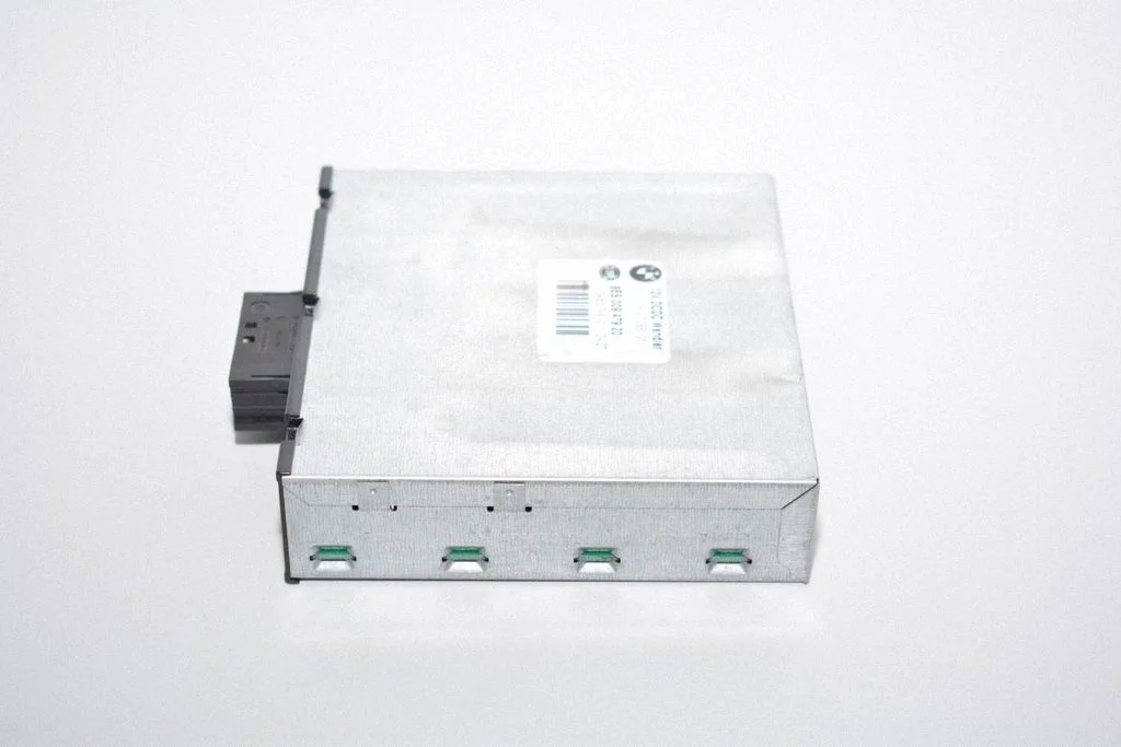 Torque split ecu control unit/module – BMW 1 Series E81 E87 (2004-2011)