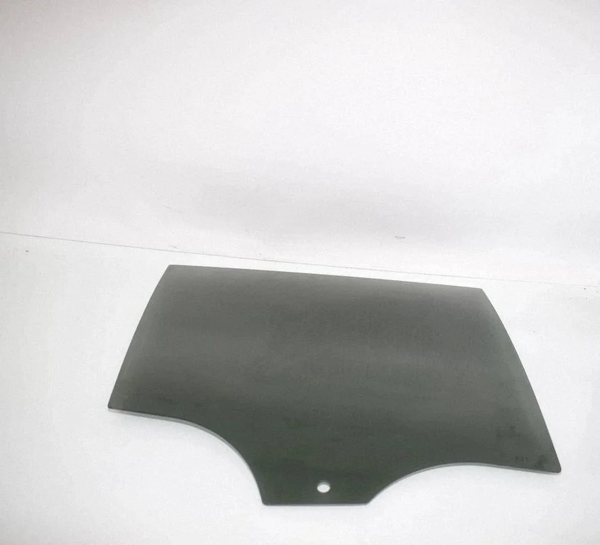 Rear door window glass 7259844