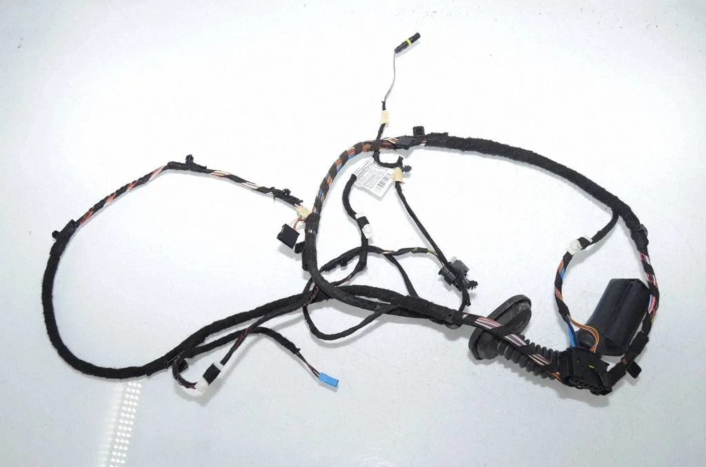 Rear door wiring loom 9389330