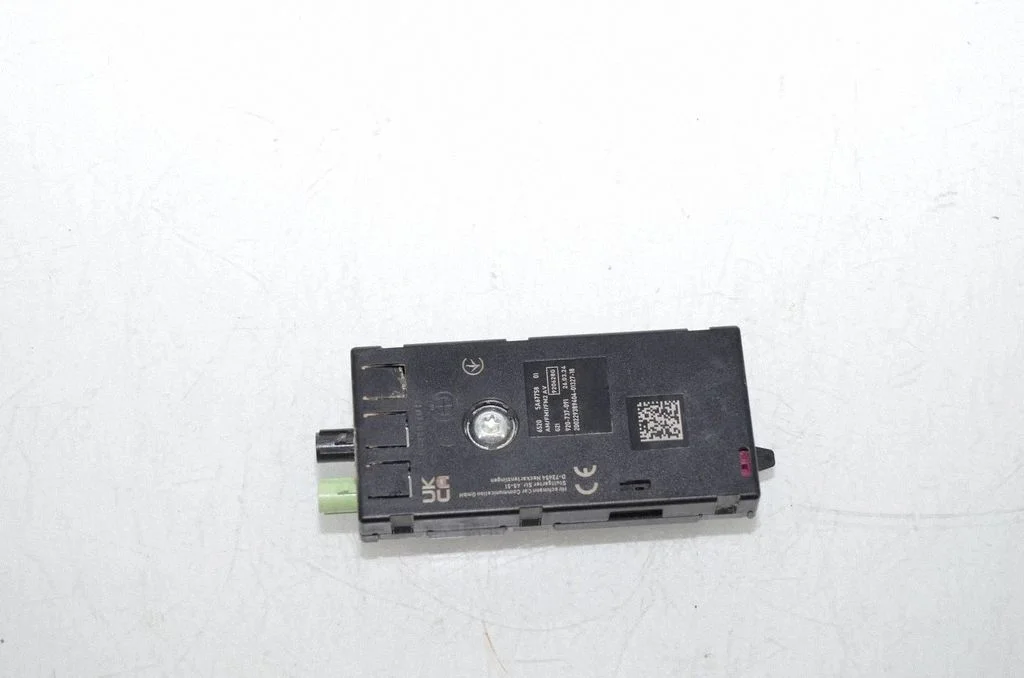 Aerial antenna amplifier 6838571