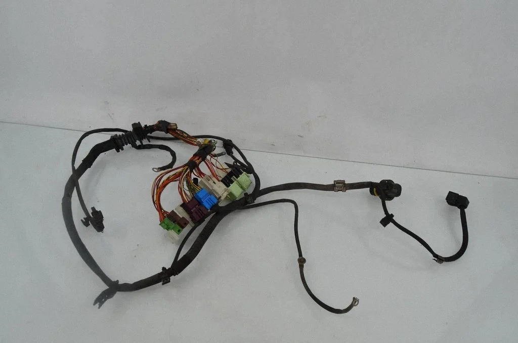 Engine installation wiring loom 8572093