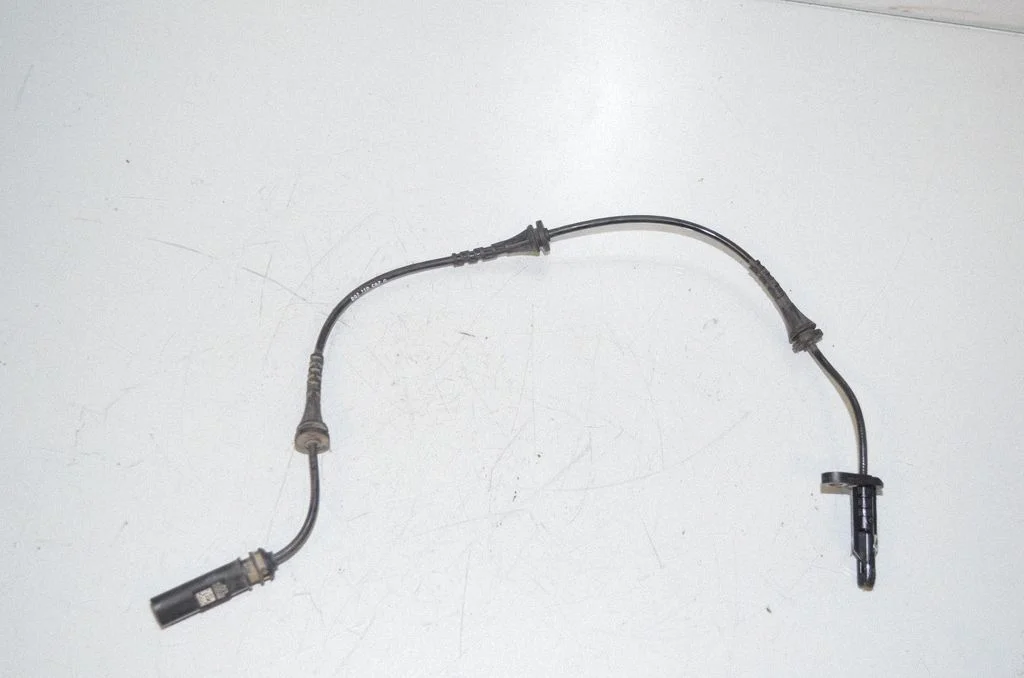 ABS rear brake sensor 6892609