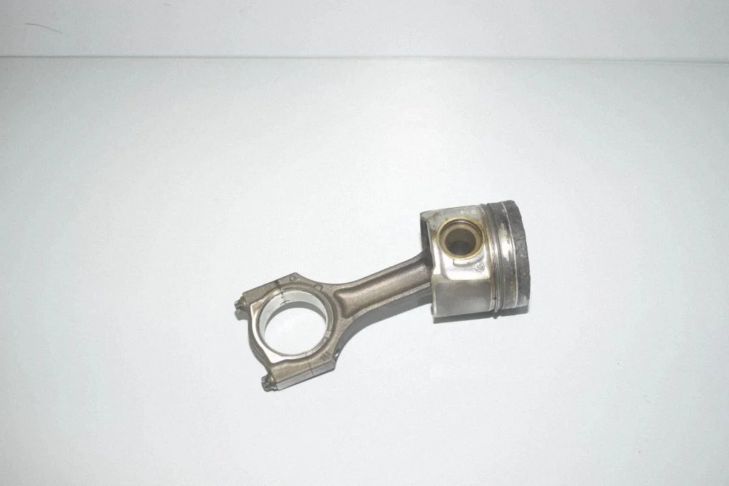 Piston with connecting rod 843ME