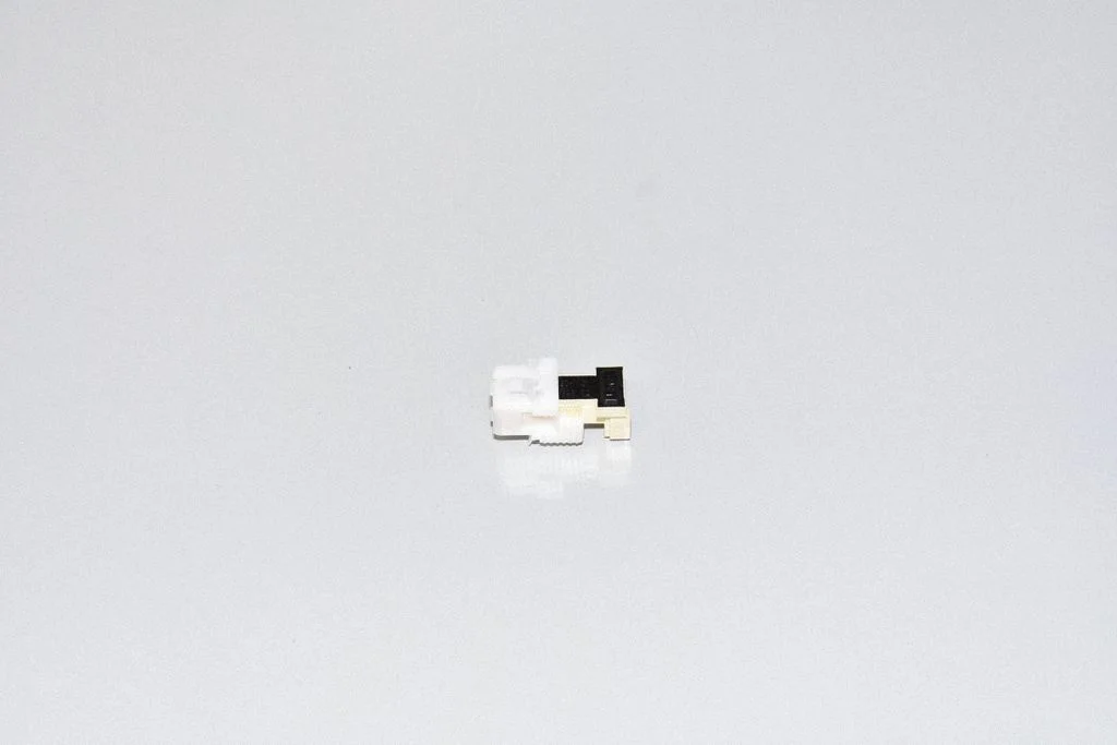 Reversing light switch sensor 6876896