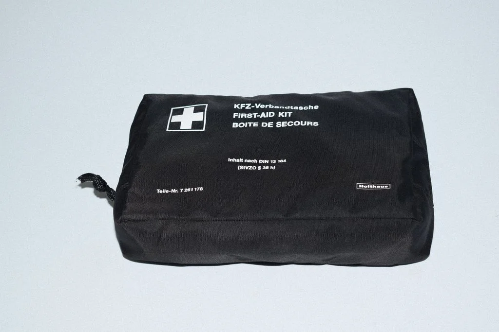 First aid kit – BMW 3 Series F30 F35 F31 (2012-2018)