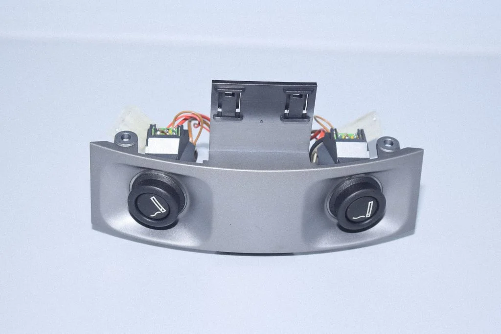 12 V lizdas (gale)