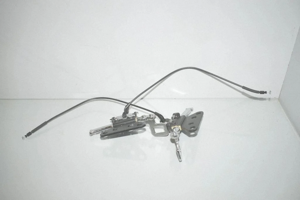 Sėdynes pakėlimo mechanizmas