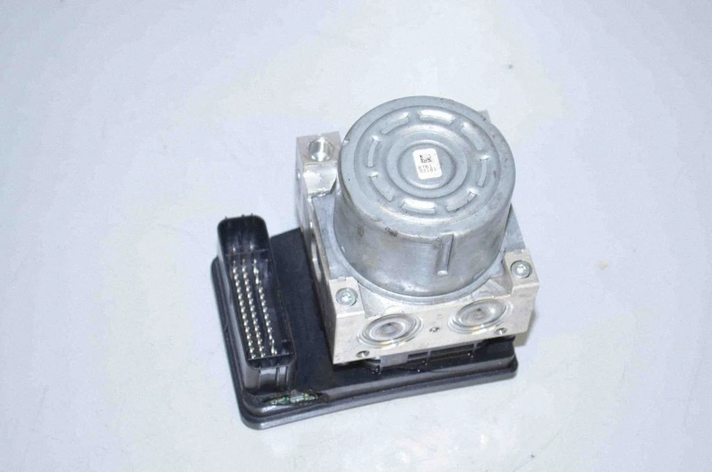 ABS block 6895507