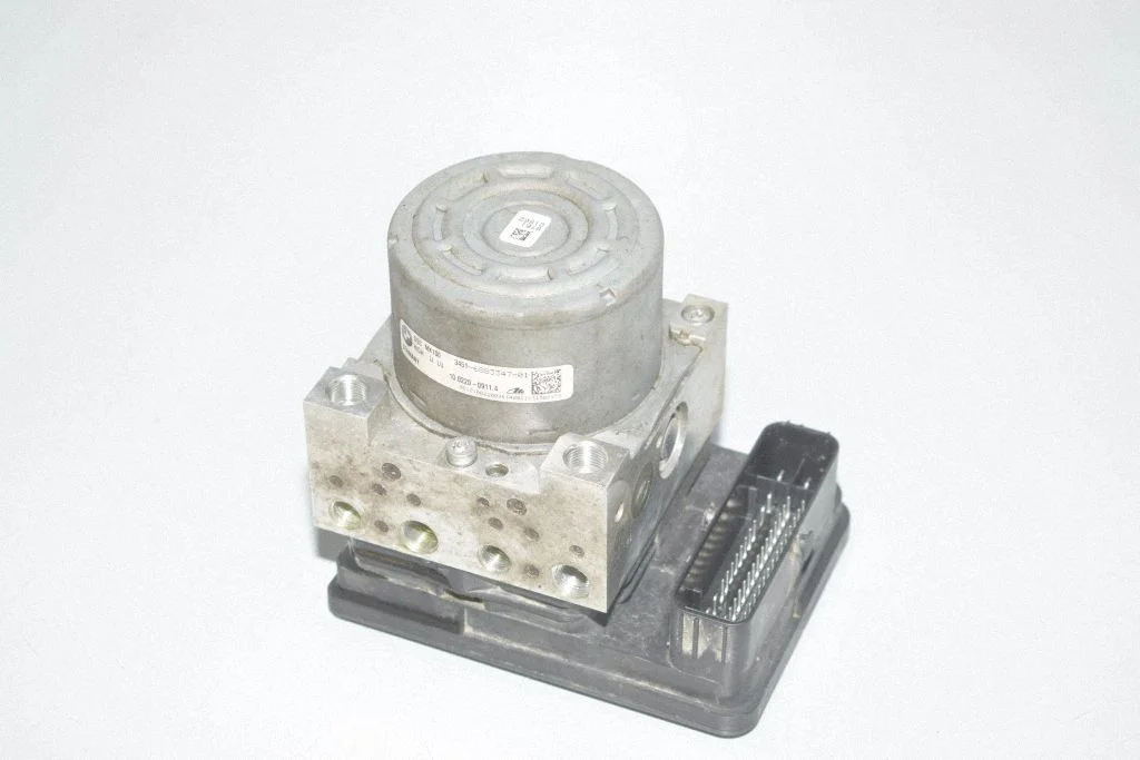ABS block – BMW i3 (2013-)