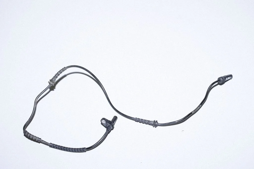 Esimene piduri ABS-andur – BMW 7-seeria F01 F02 F03 F04 (2008-2016)