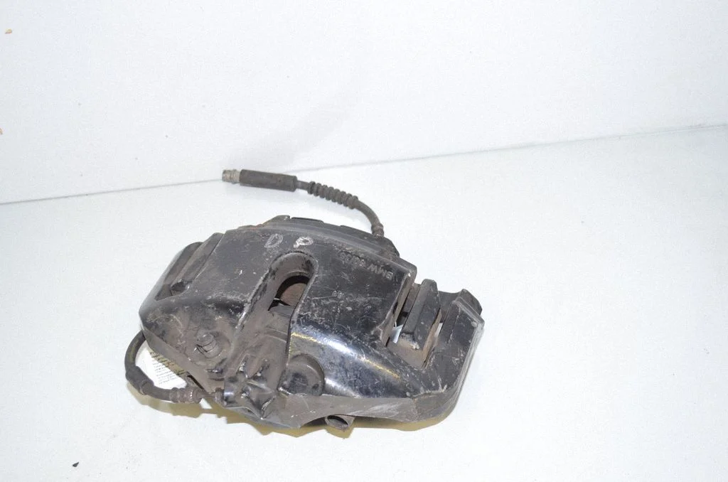 Front brake caliper 7846702
