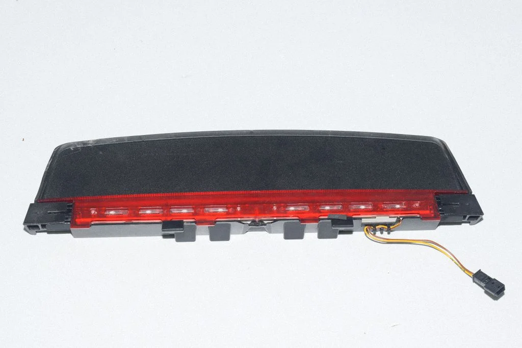 Third/center stoplight – BMW 7 Series F01 F02 F03 F04 (2008-2016)
