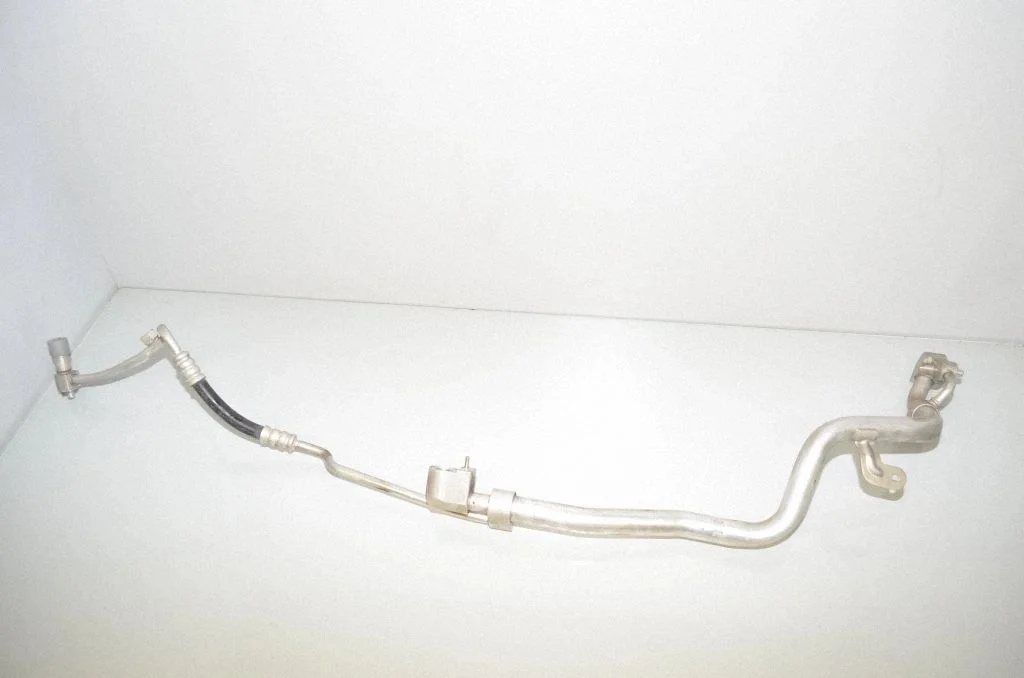 Air conditioning (A/C) pipe/hose 9324800