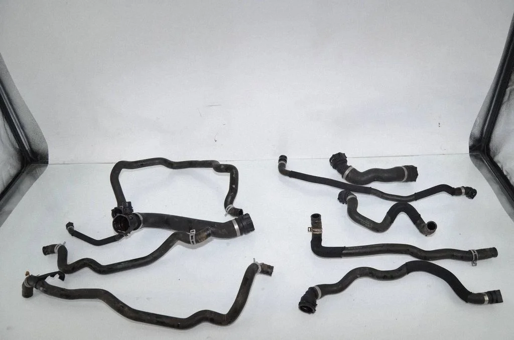 Engine coolant pipe/hose 9119174