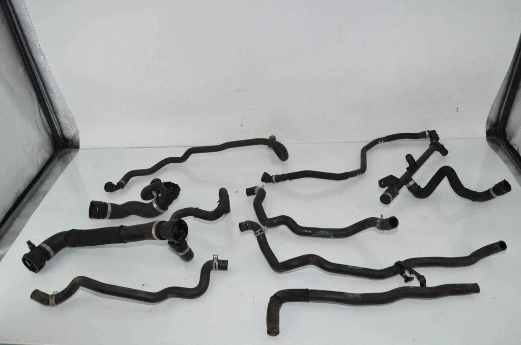 Engine coolant pipe/hose 9119174