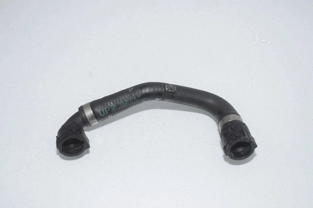 Engine coolant pipe/hose 8473704