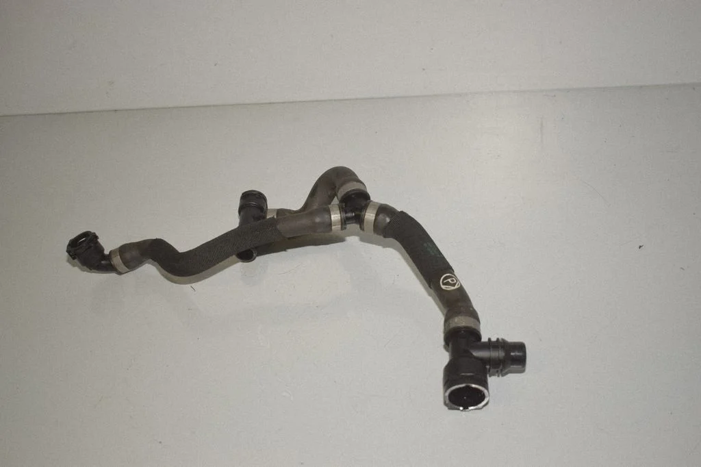 Engine coolant pipe/hose 9797622