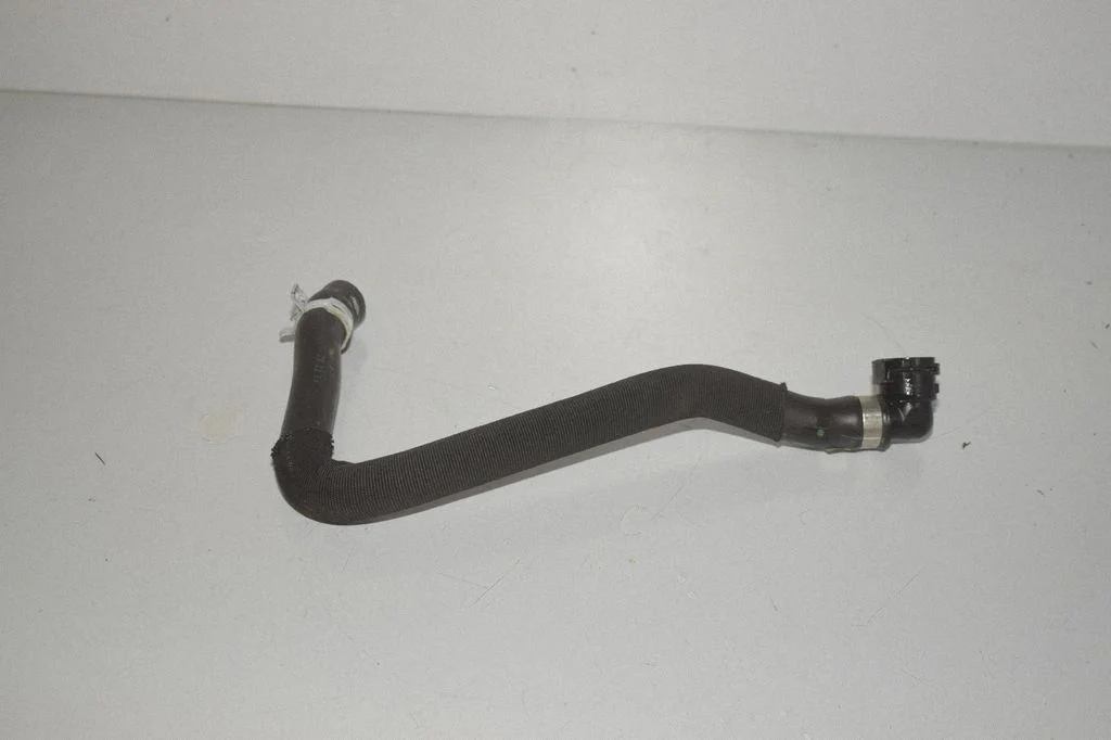 Engine coolant pipe/hose 9354466