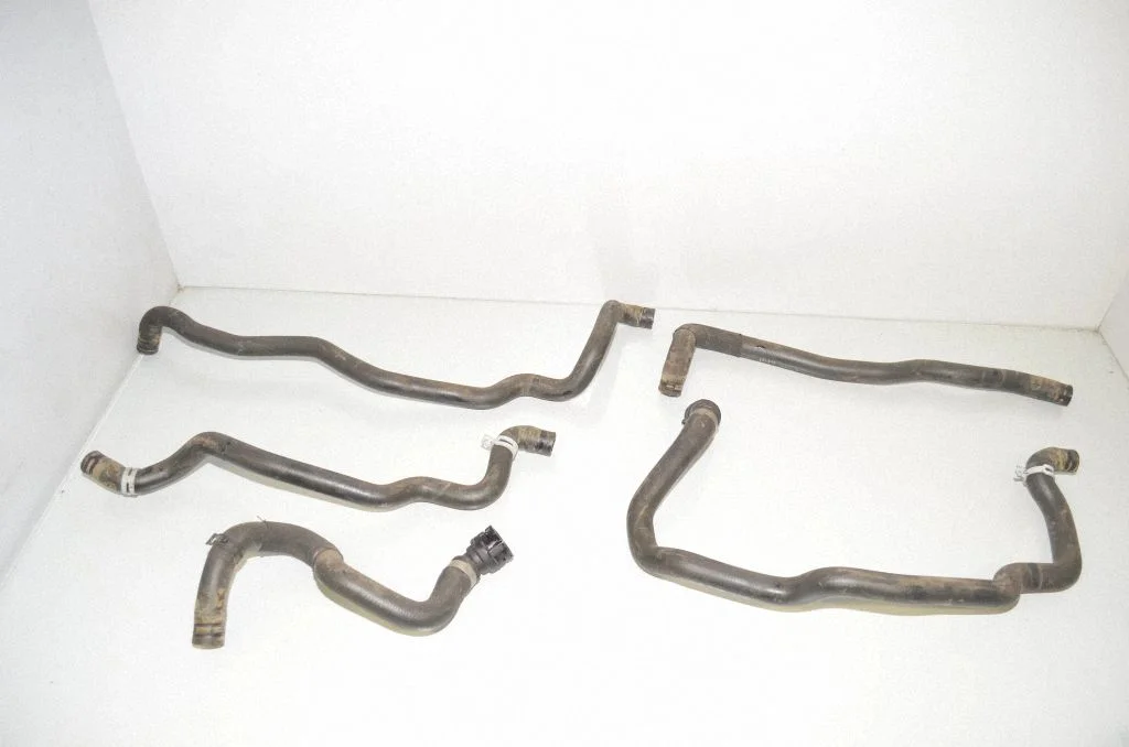 Engine coolant pipe/hose – BMW 5 Series F10 F11 (2009-2016)